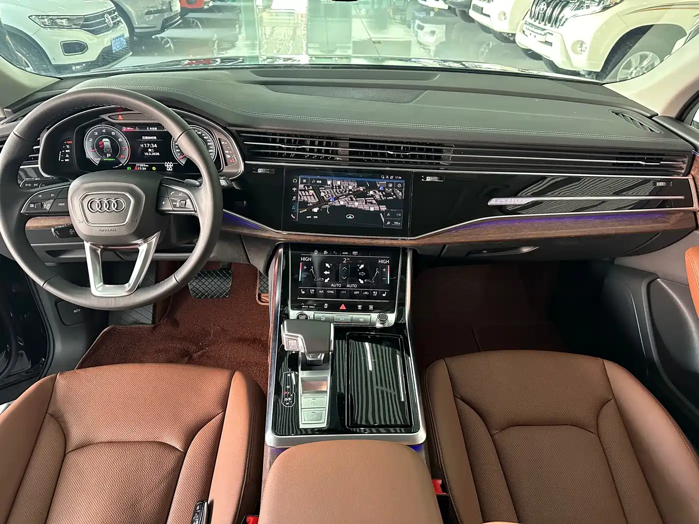 AUDI Q7