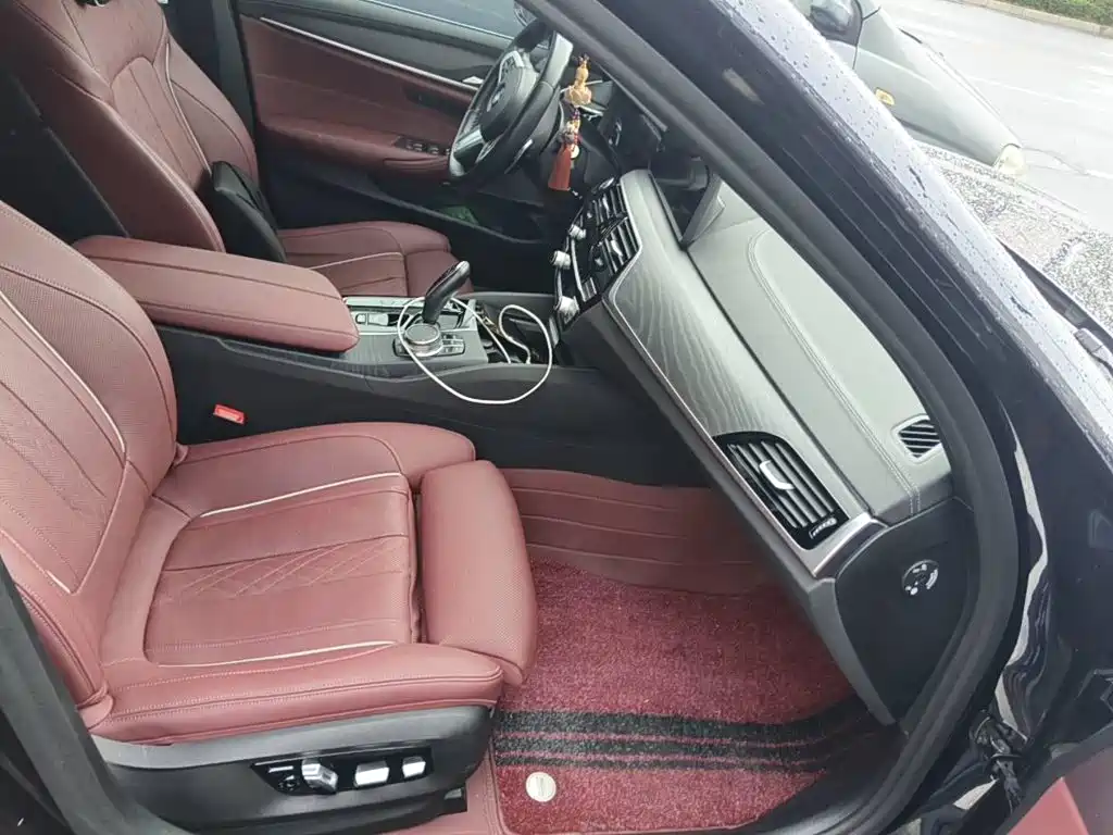 BMW 5 Series, миниатюра 12