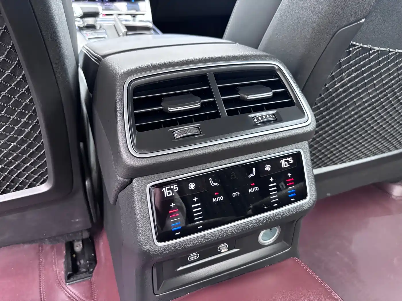 Audi A6L 2023 Facelift 45 TFSI Premium Elegance фото 15