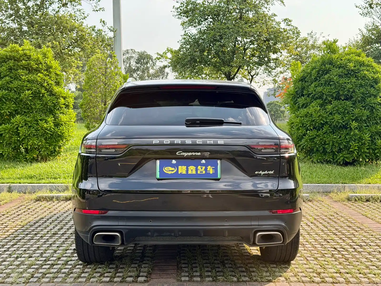 Фото 6 - Porsche Cayenne New Energy