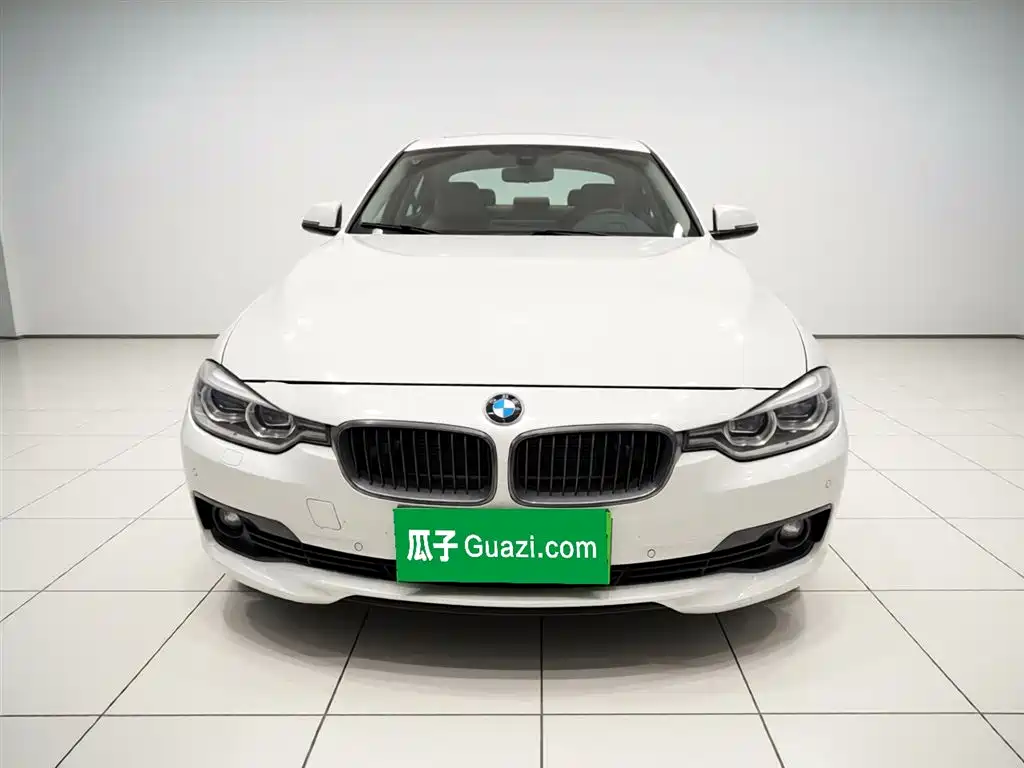 BMW 3 Series 2017 320Li Fashion фото 24
