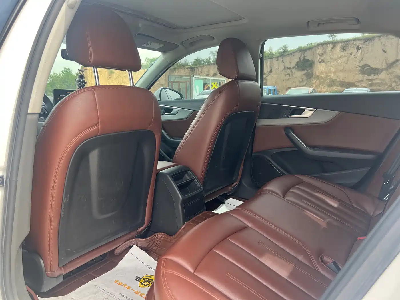 Audi A4L 2017 Plus 40 TFSI Progressive фото 4