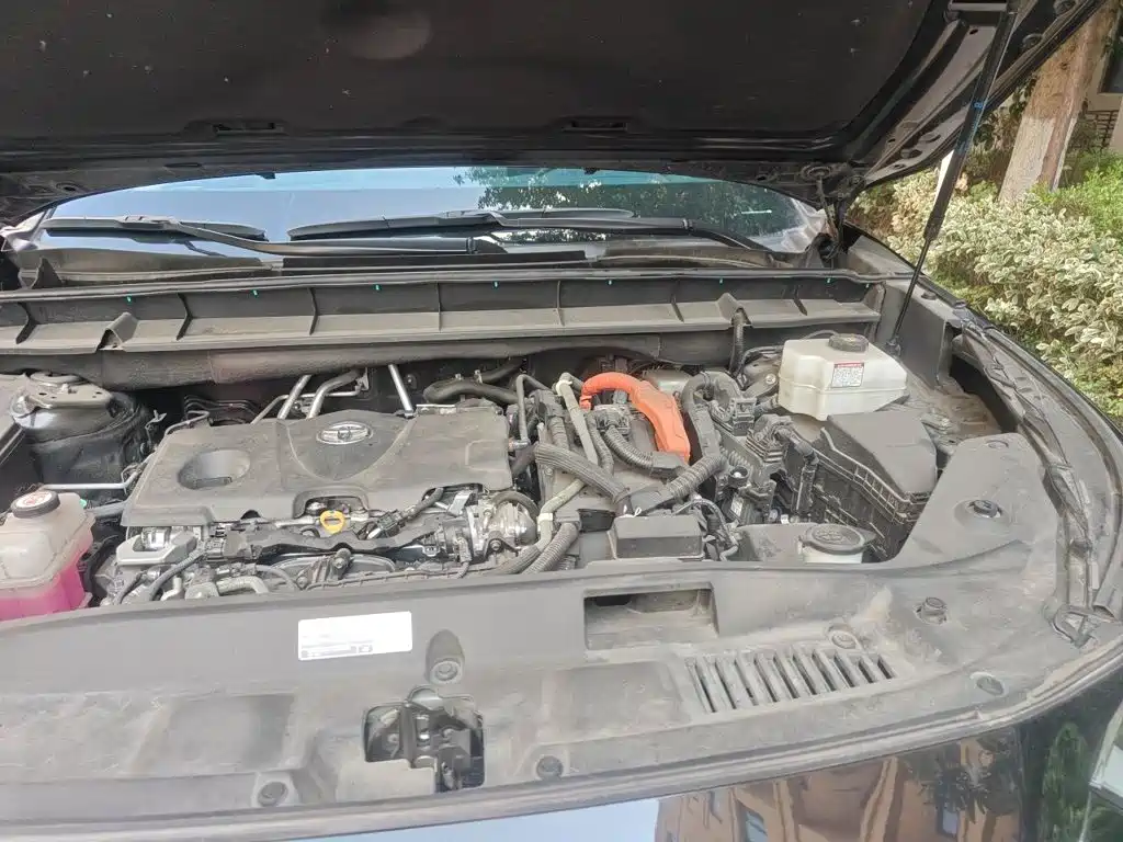 Photo 20 - Toyota Highlander
