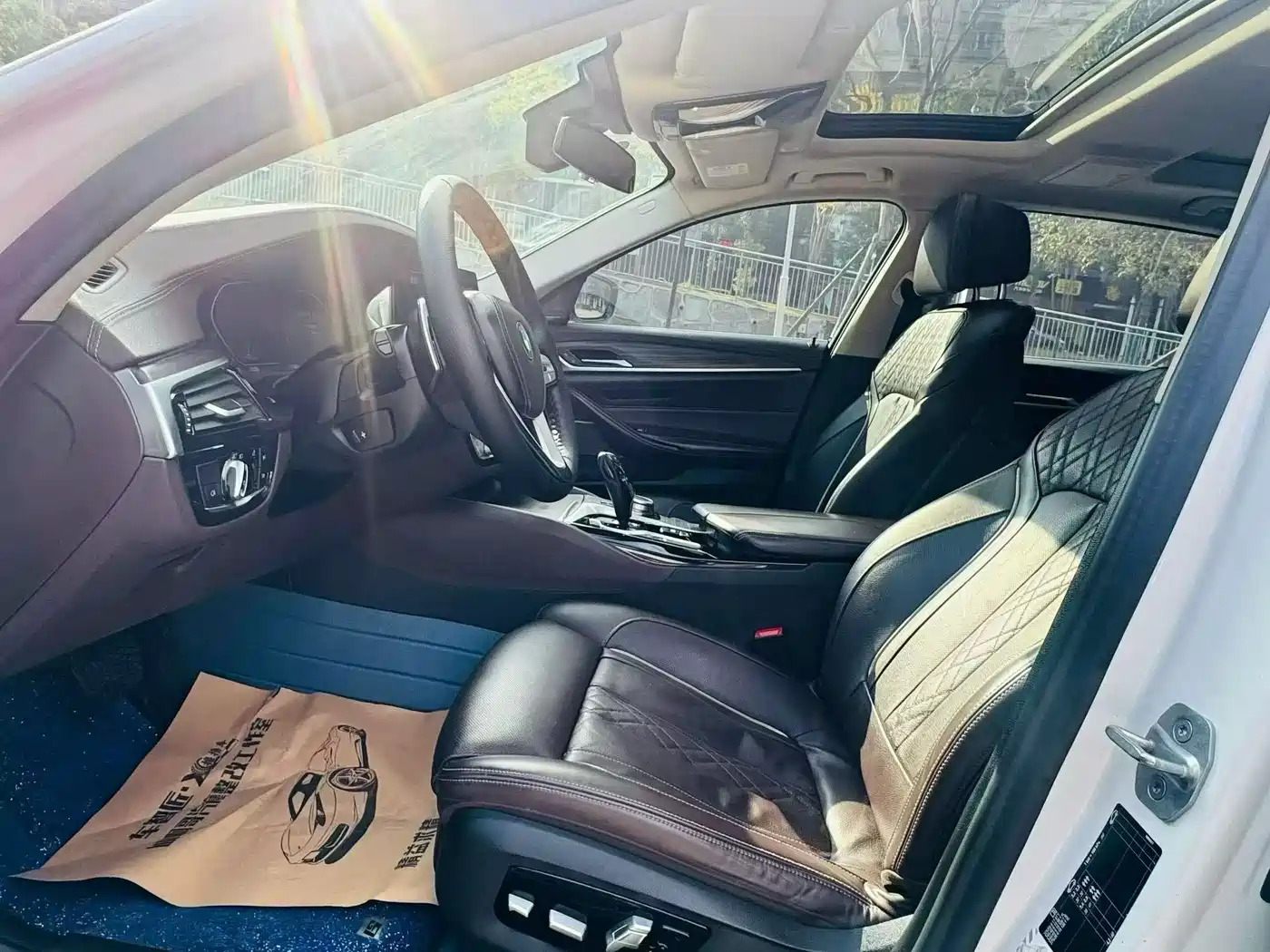 BMW 5 Series 2020 530Li Premium Luxury Package фото 6