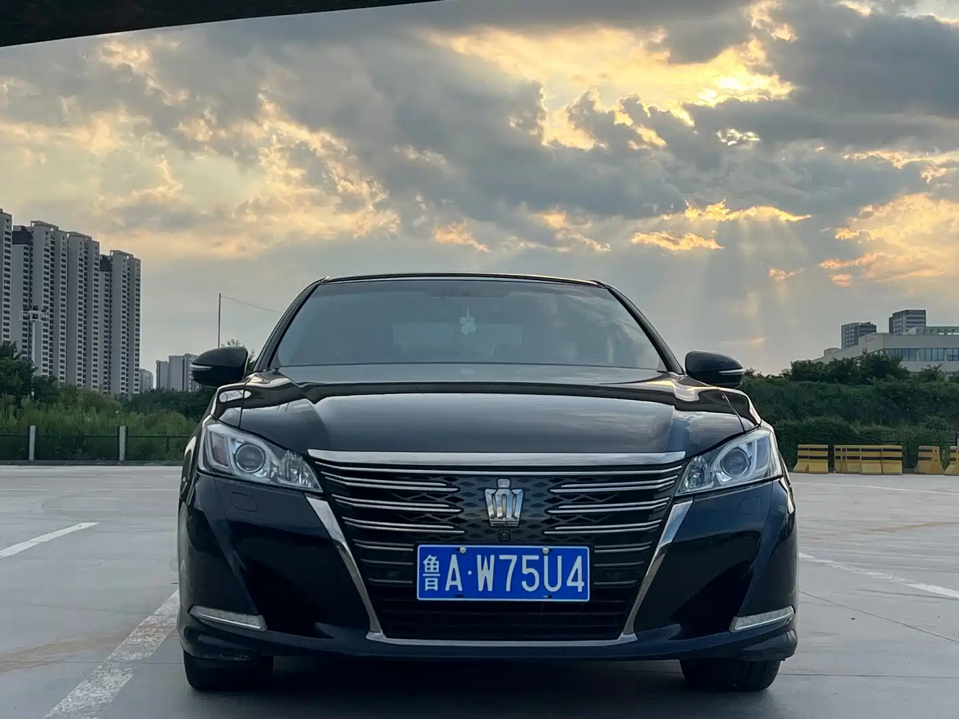 Toyota Crown 2019 2018 2.0T Sport Edition