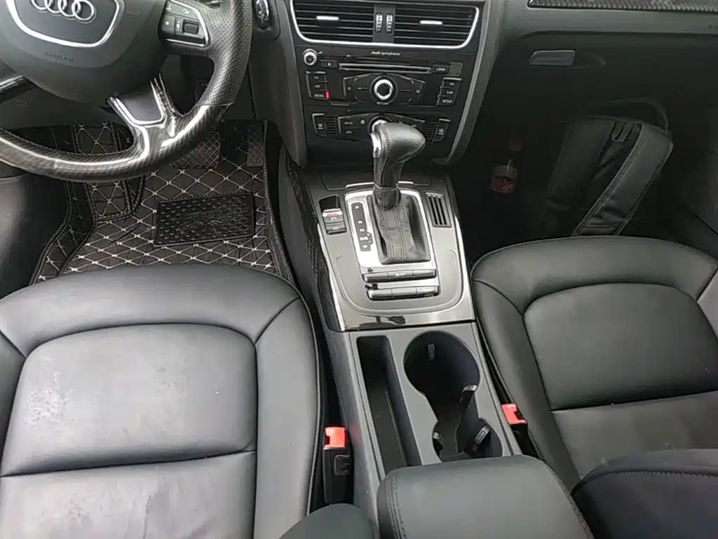 Audi A4L 2016 30 TFSI Collector's Edition Automatic Comfort фото 14