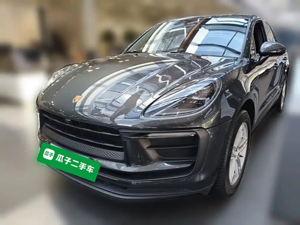 Photo 1 - Porsche Macan