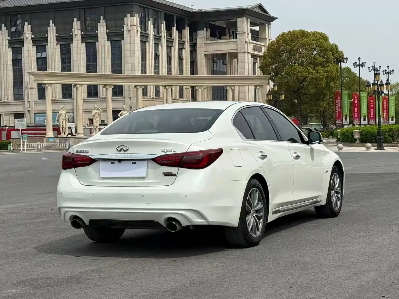 Infiniti Q50L 2021 2.0T Comfort фото 9