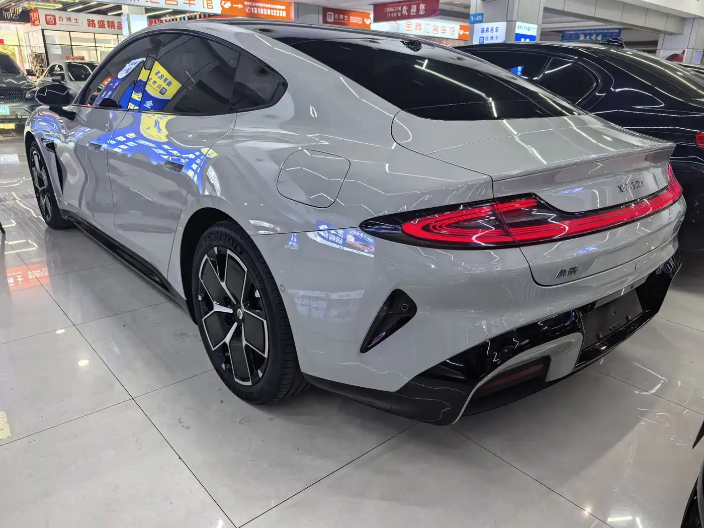 XIAOMI CAR XIAOMI SU7