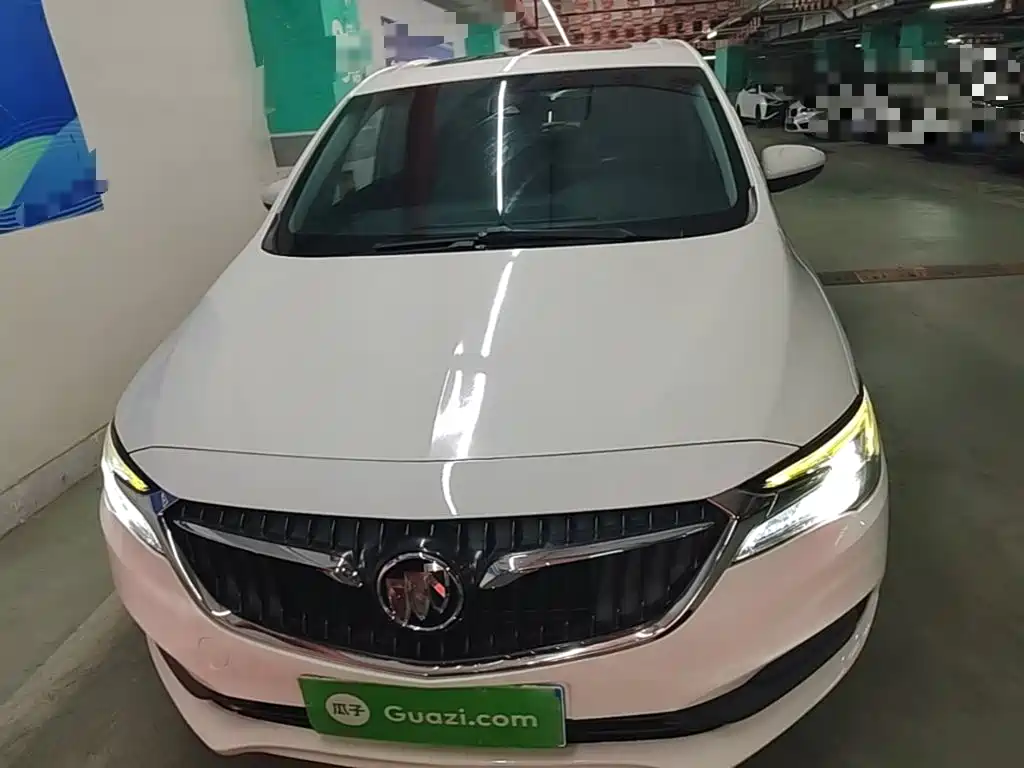 Фото 3 - Buick GL6