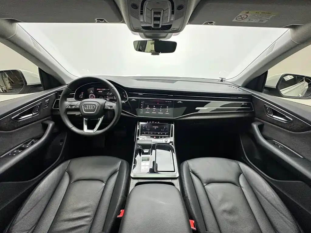 Audi Q8 2020 2019 45 TFSI Premium Dynamic