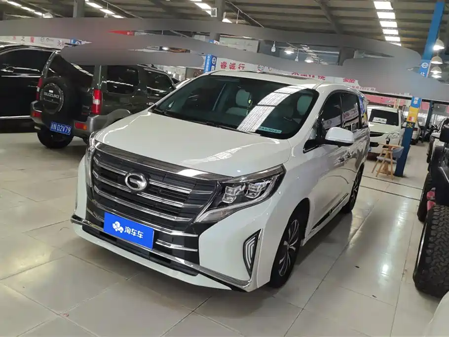 GAC TRUMPCHI M8