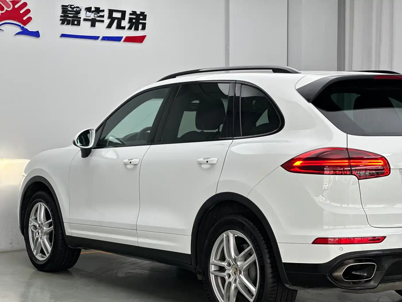 Porsche Cayenne 2015 Cayenne 3.0T фото 14