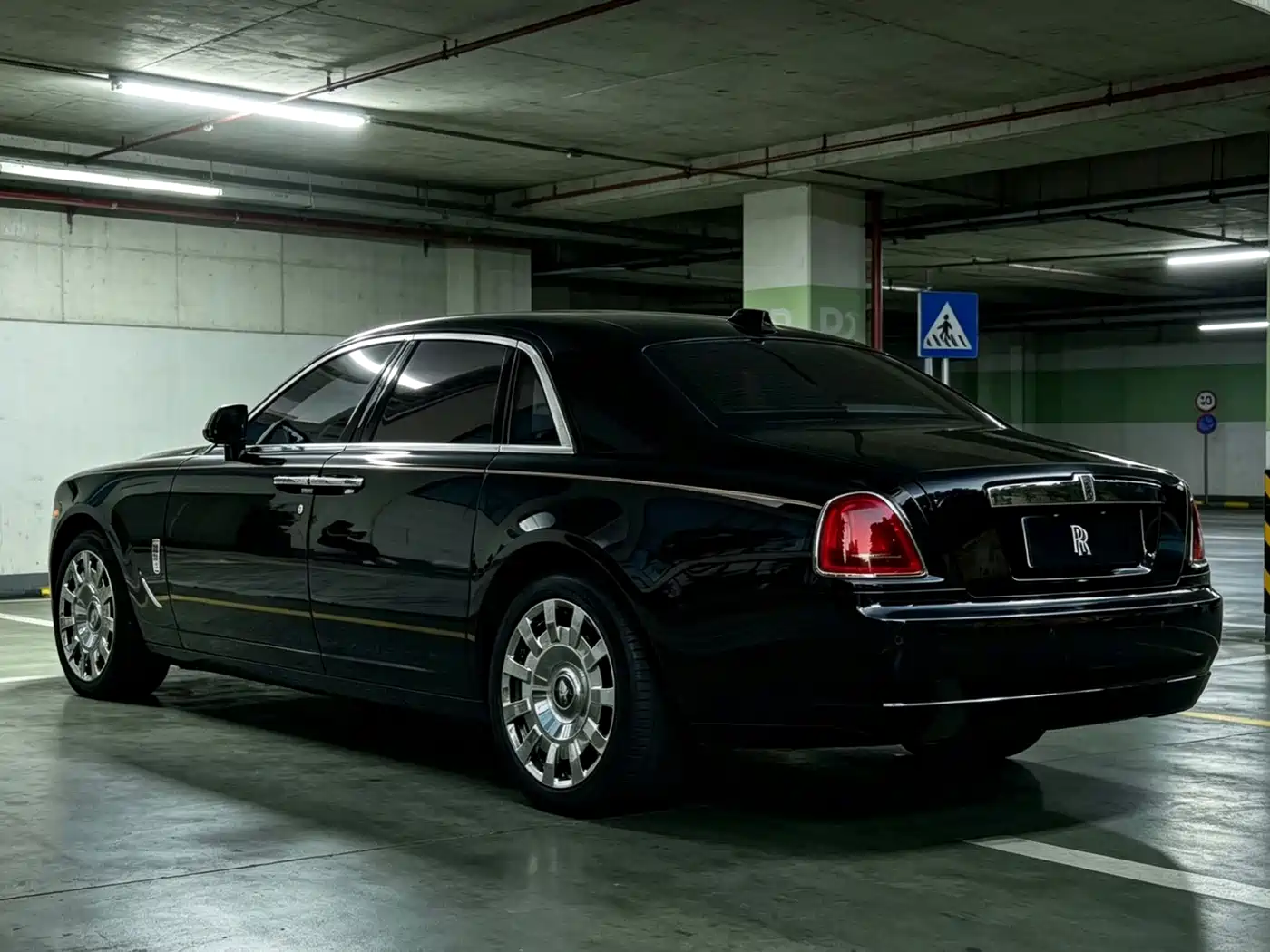Rolls-Royce Ghost 2018 2018 6.6T Standard Wheelbase