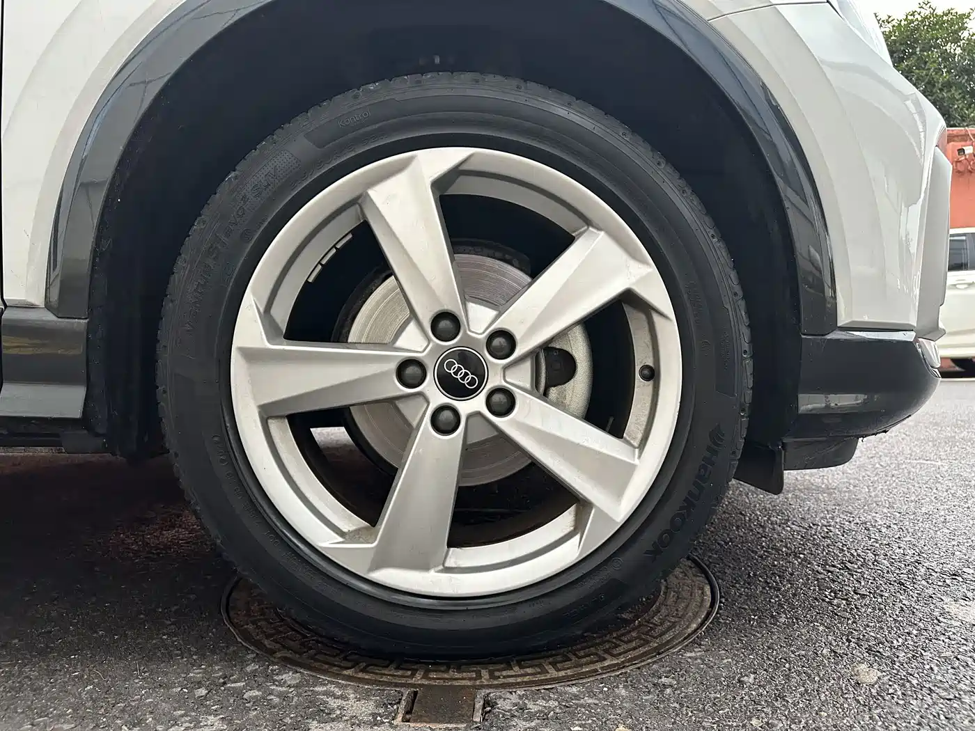 Photo 22 - Audi Q2L