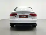 Photo 4 - Audi A4L
