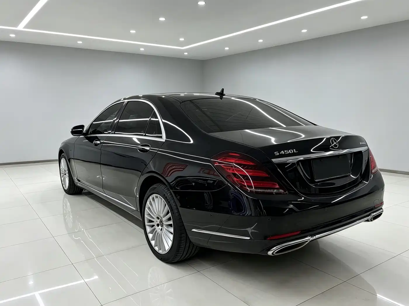 Mercedes-Benz S-Class 2020 S 350 L Business Edition Collector's Version фото 5