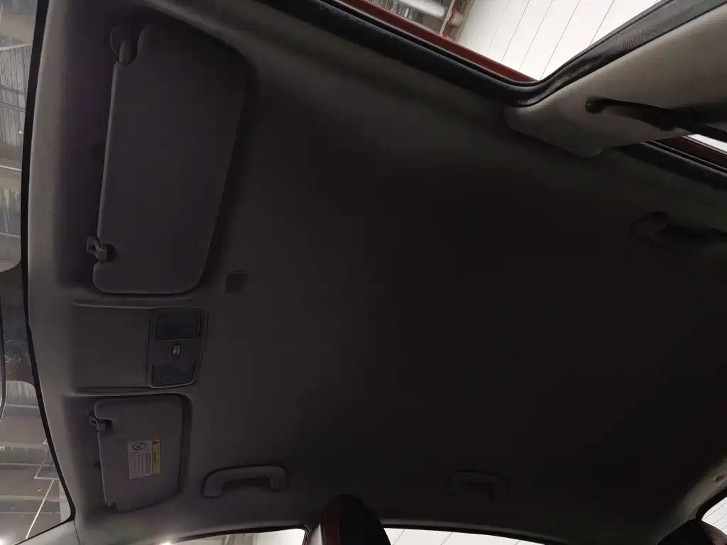 Kia KX CROSS 2018 2017 1.4L AT GLS