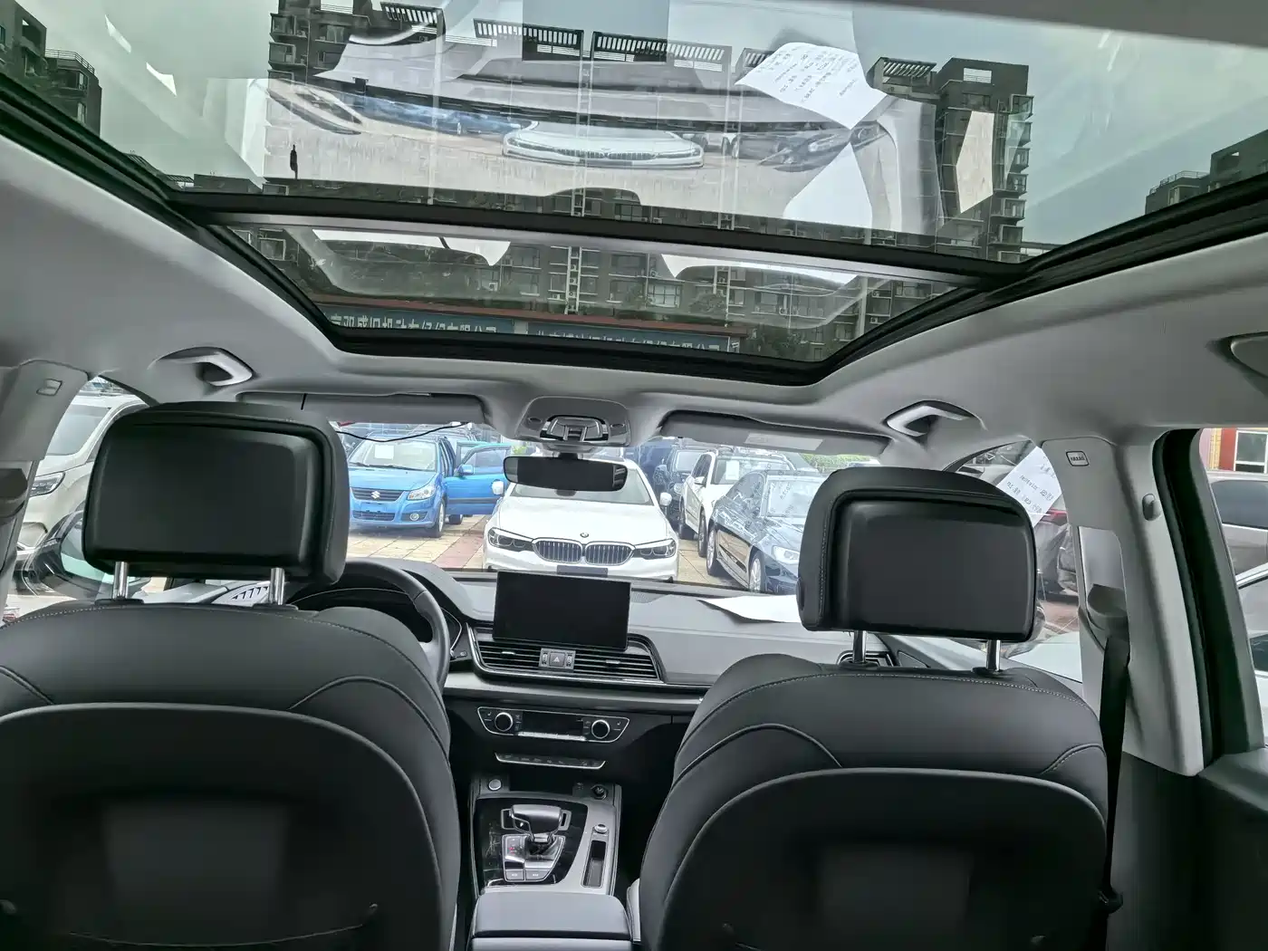 Audi Q5L 2022 40T Luxury Dynamic фото 6