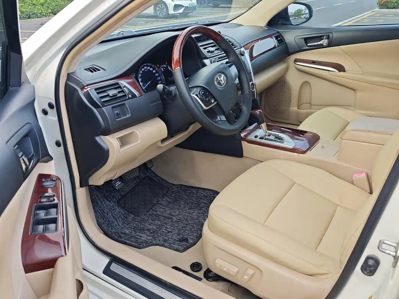 Toyota Camry 2013 2013 2.0G Comfort