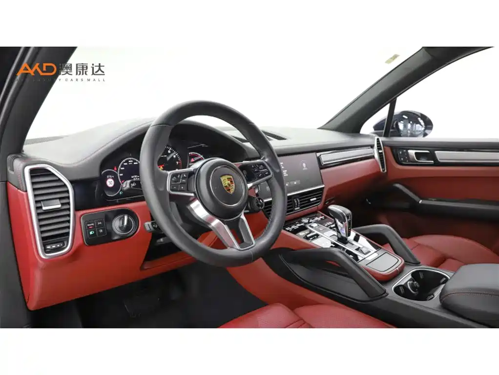 Photo 6 - Porsche Cayenne