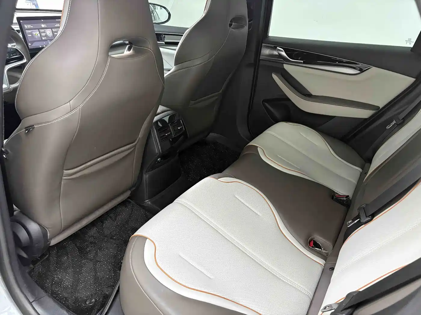 Photo 4 - BYD Qin PLUS