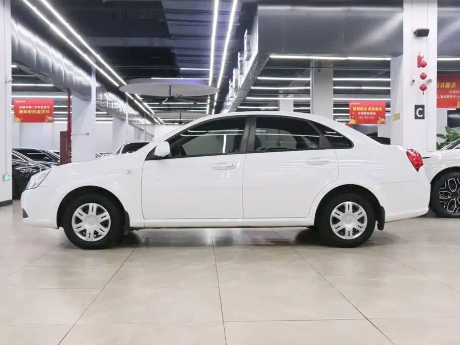 Фото 3 - Buick Excelle
