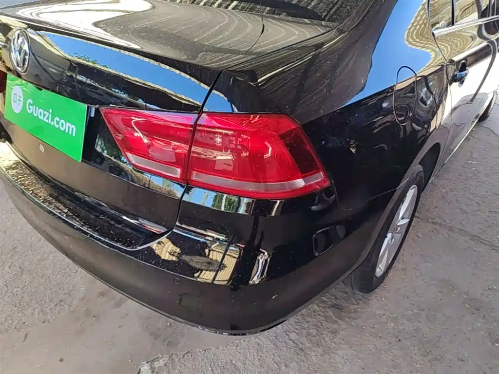 Volkswagen Santana 2015 1.6L Manual Comfort Edition фото 24