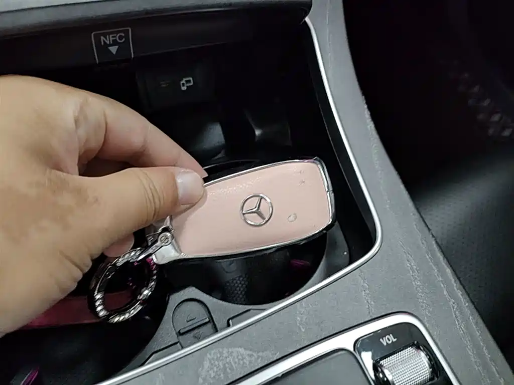 Mercedes-Benz E-Class 2022 E 260 L Sport фото 9