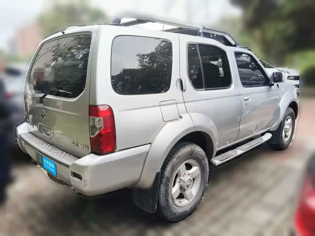 Nissan Paladin 2014 2013 2.4L 2WD Standard China V