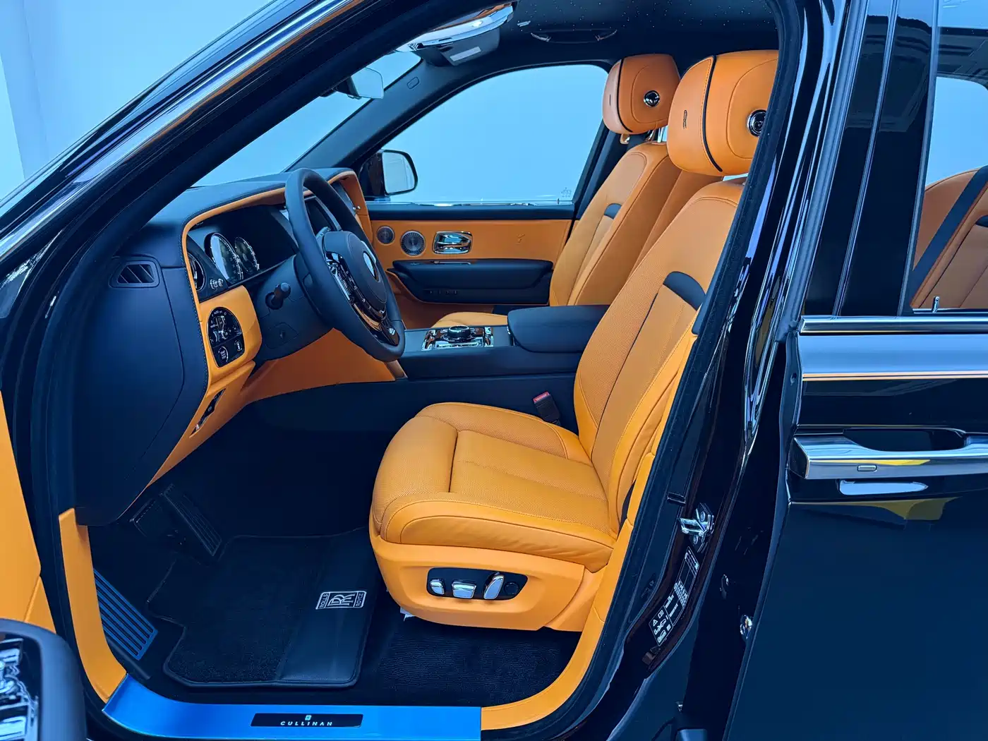 ROLLS-ROYCE CULLINAN