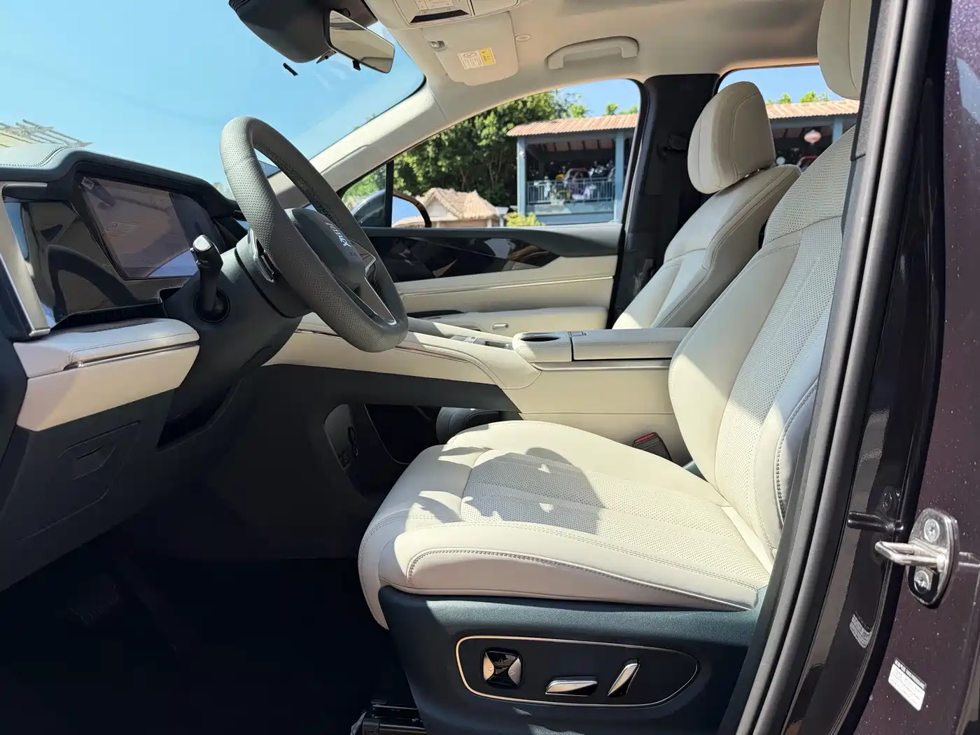BYD Xia 2025 2026 DM-i 1.5T 218km Premium