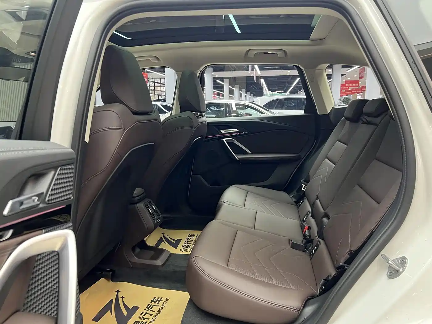 BMW iX1 2026 2023 eDrive25L X Design Package