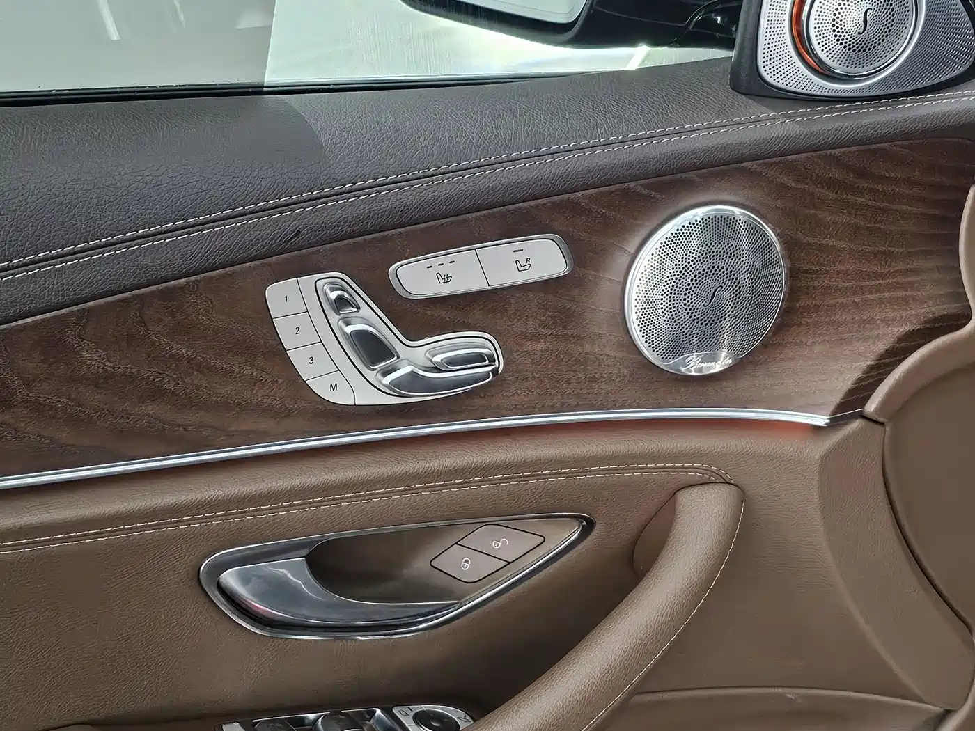 Mercedes-Benz E-Class 2019 Facelift E 300 L Fashion фото 12