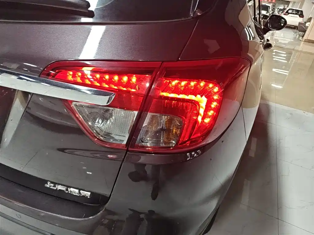 Buick Envision Plus 2016 28T 4WD Elite фото 8
