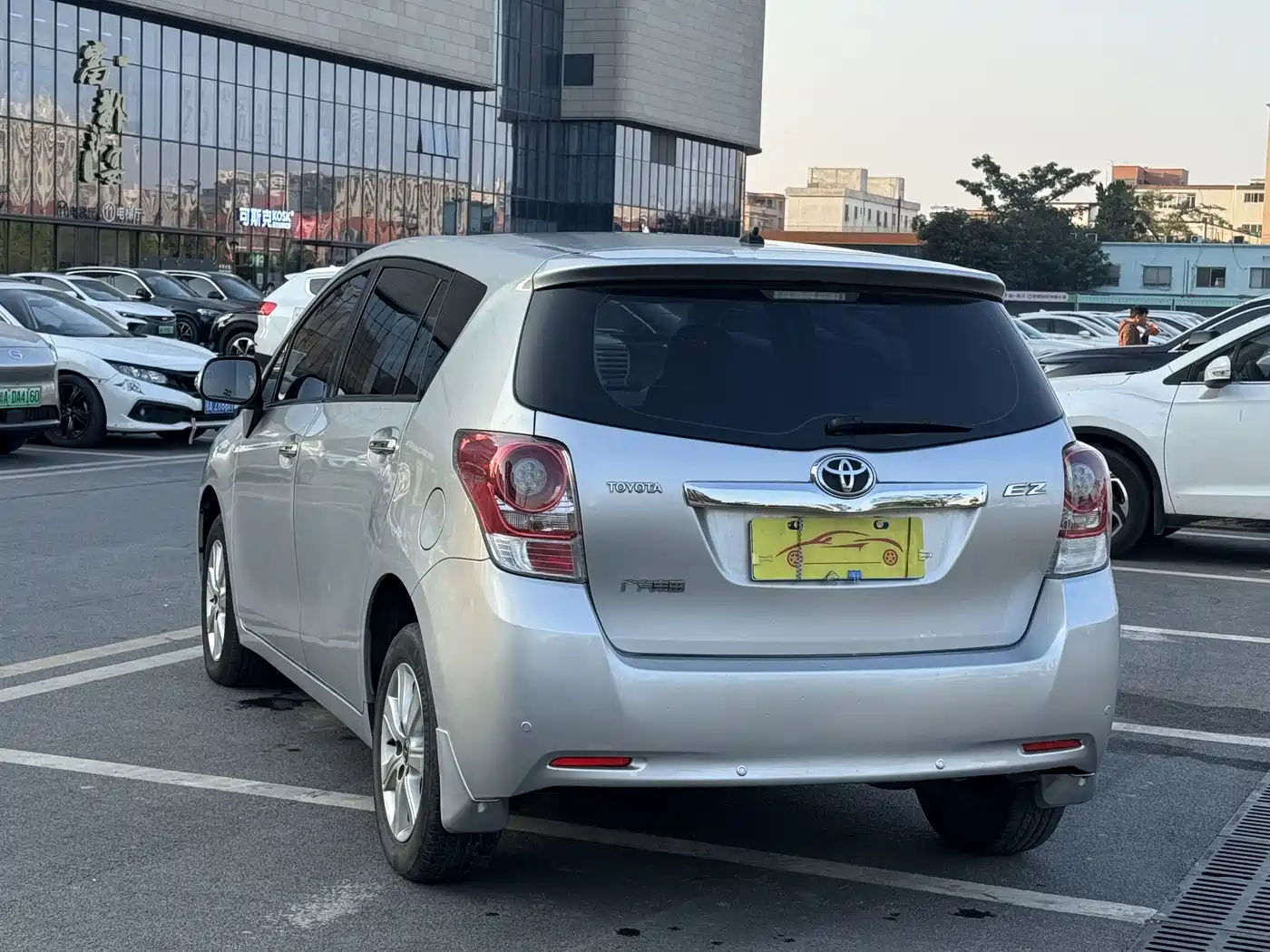 Toyota E'Z 2012 180G CVT Comfort Multi-function Edition фото 8