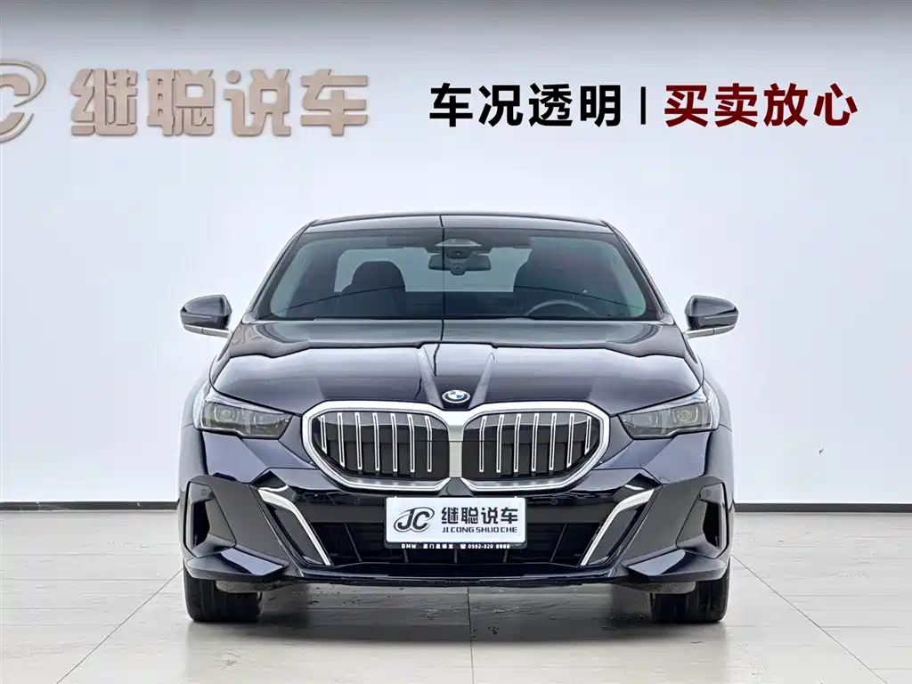 BMW 5 Series 2024 525Li M Sport Package фото 2