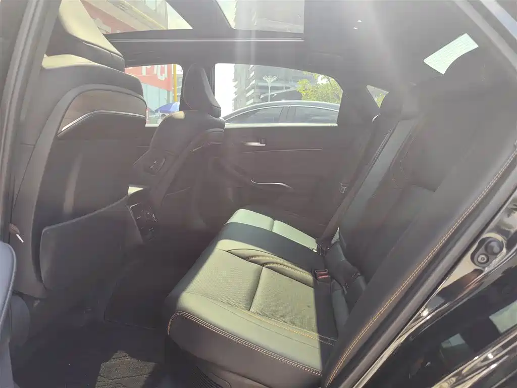 Toyota Avalon 2026 2024 Model Hybrid 2.5L XLE Prestige Edition