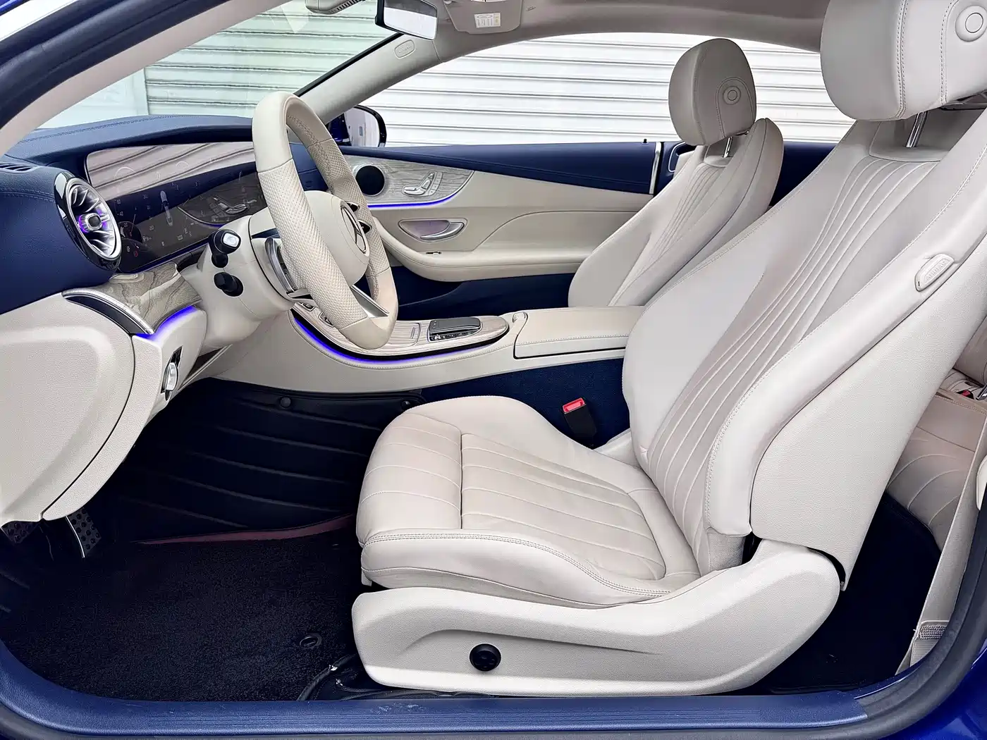 Mercedes-Benz E-Class, миниатюра 22