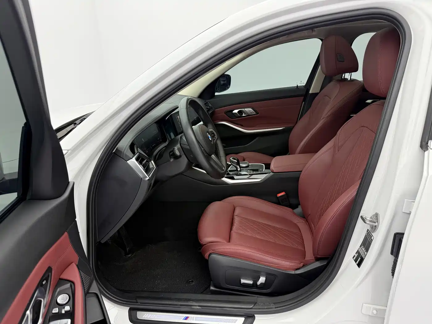 BMW 3 Series 2022 320Li M Sport Package фото 21