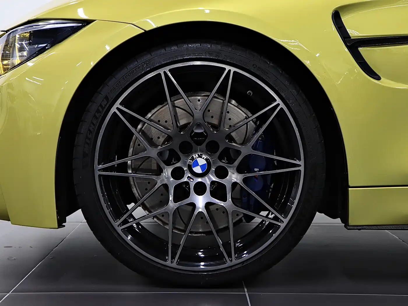 BMW M4 2019 M4 Coupe Competition фото 8