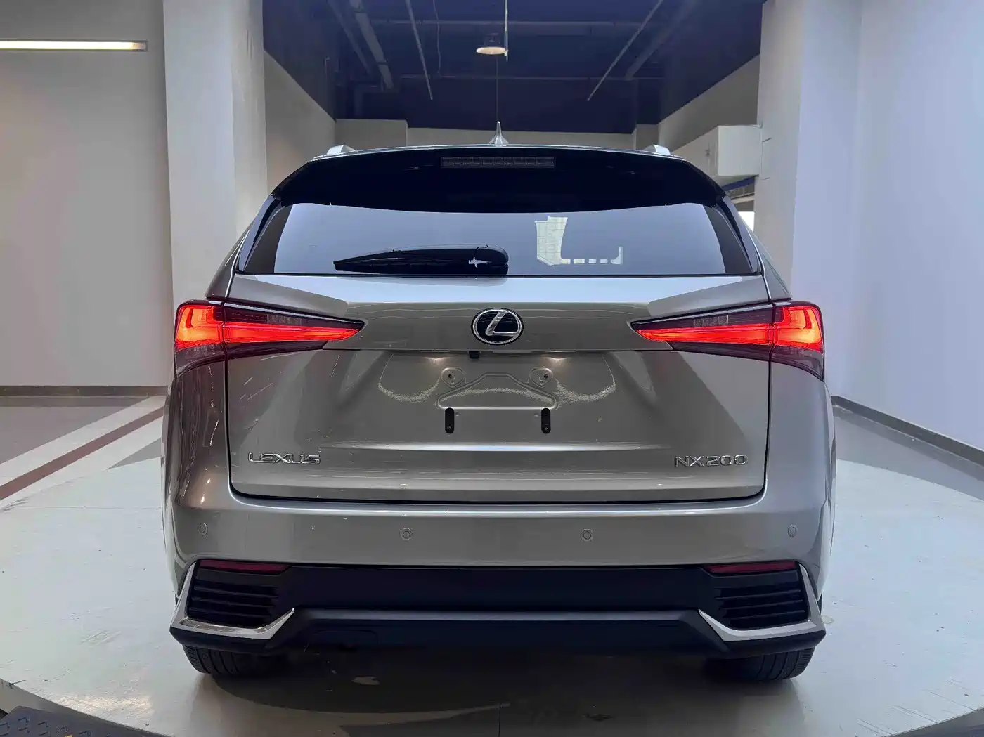 Lexus NX 2020 200 AWD F Sport China V фото 4