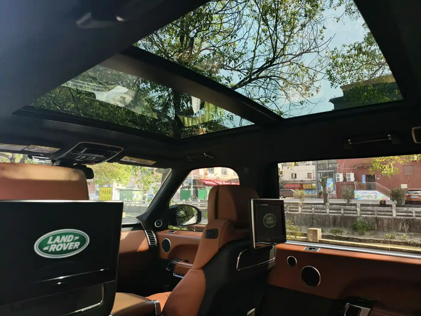 LAND ROVER RANGE ROVER