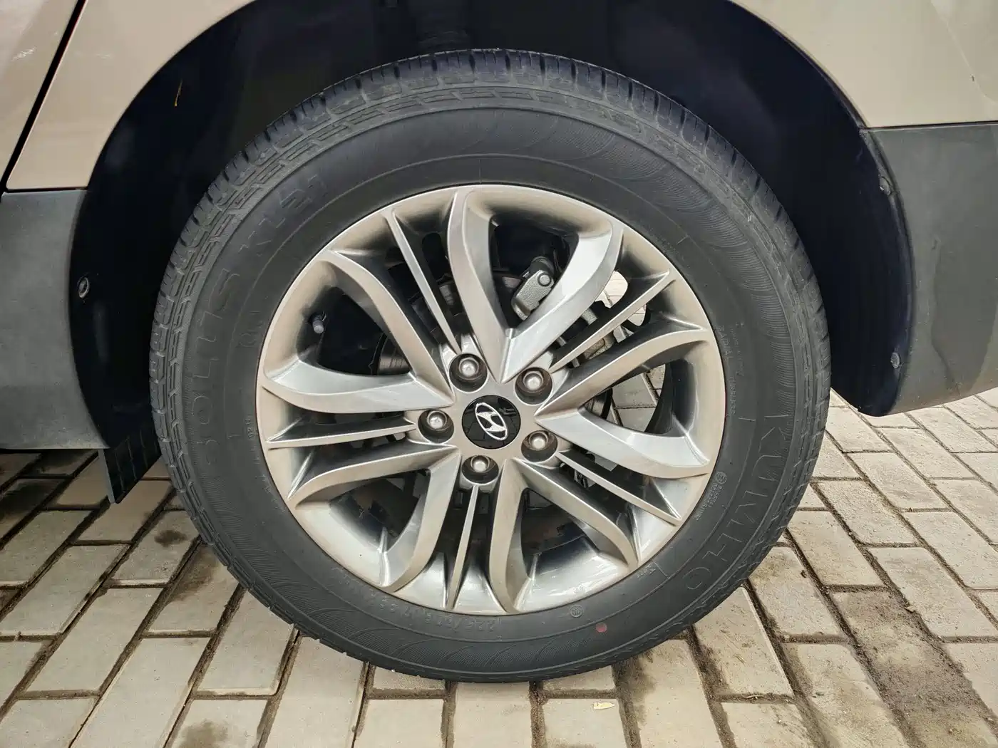 Hyundai Beijing Hyundai ix35 2015 2.0L Automatic 2WD Smart China V фото 10