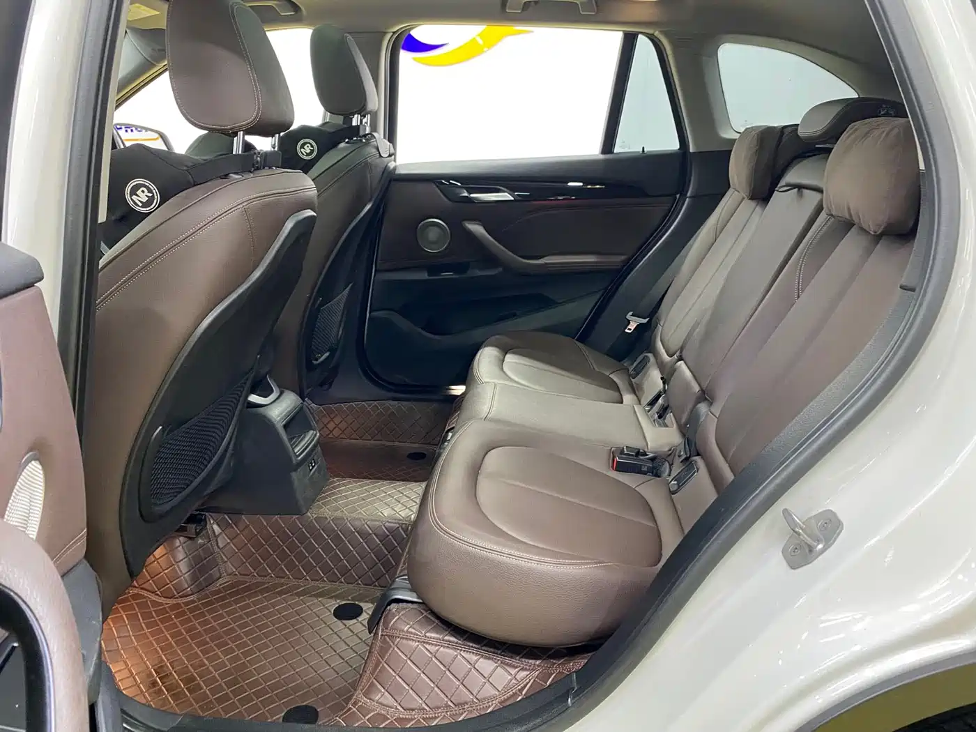 BMW X1 2022 sDrive20Li Fashion фото 8