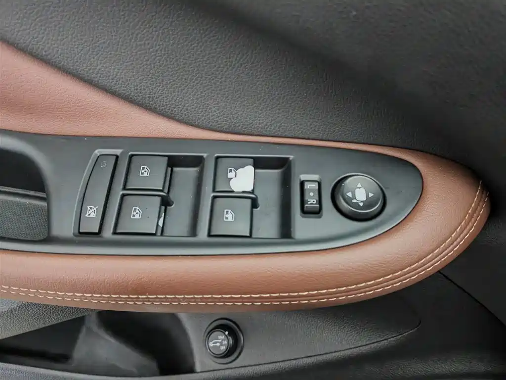 Buick Envision Plus 2016 28T 4WD Elite фото 9