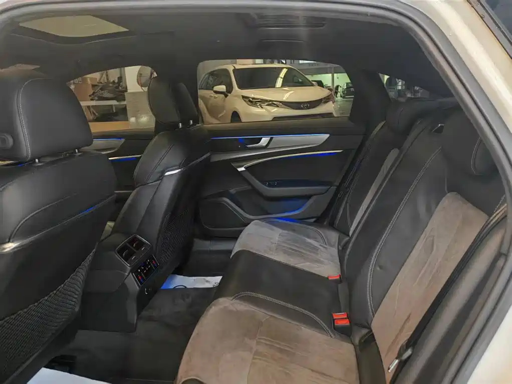 Audi A6L 2019 45 TFSI Premium Dynamic фото 4
