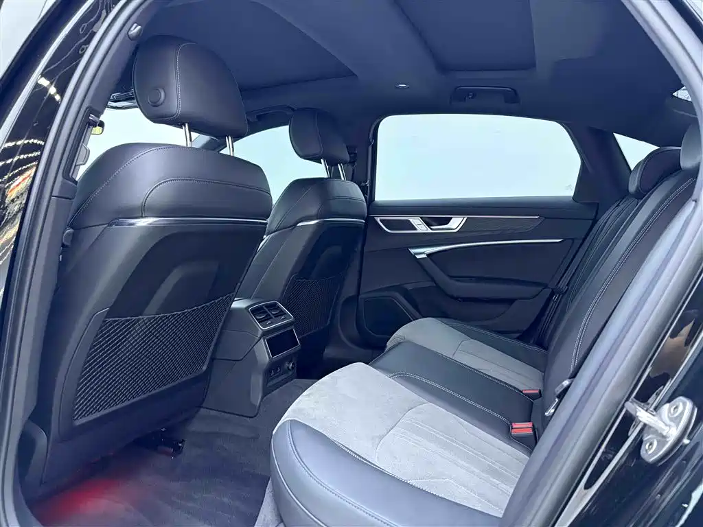 Audi A6L 2024 45 TFSI quattro Premium Dynamic фото 21