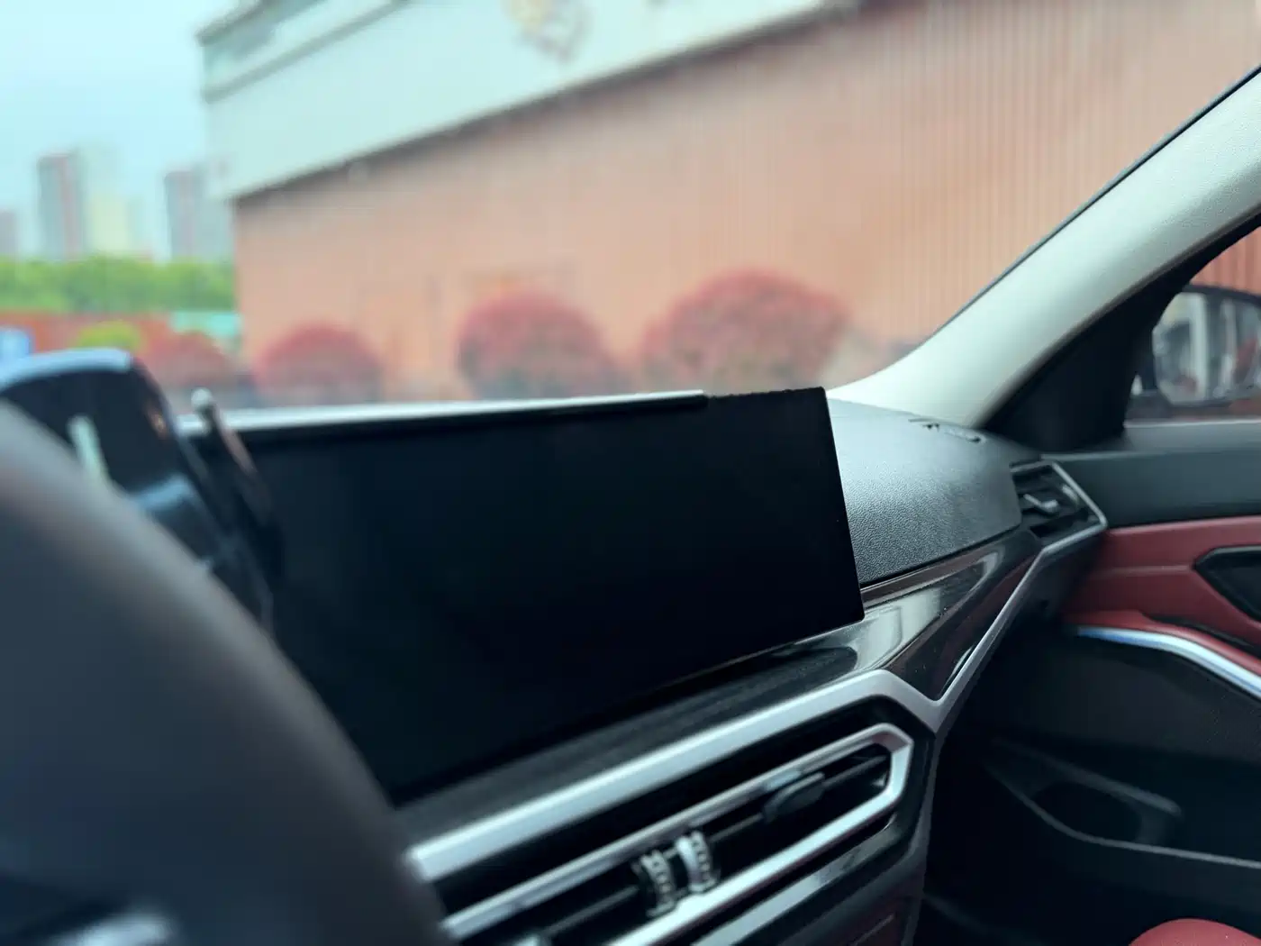BMW 3 Series 2024 325Li M Sport Package фото 16
