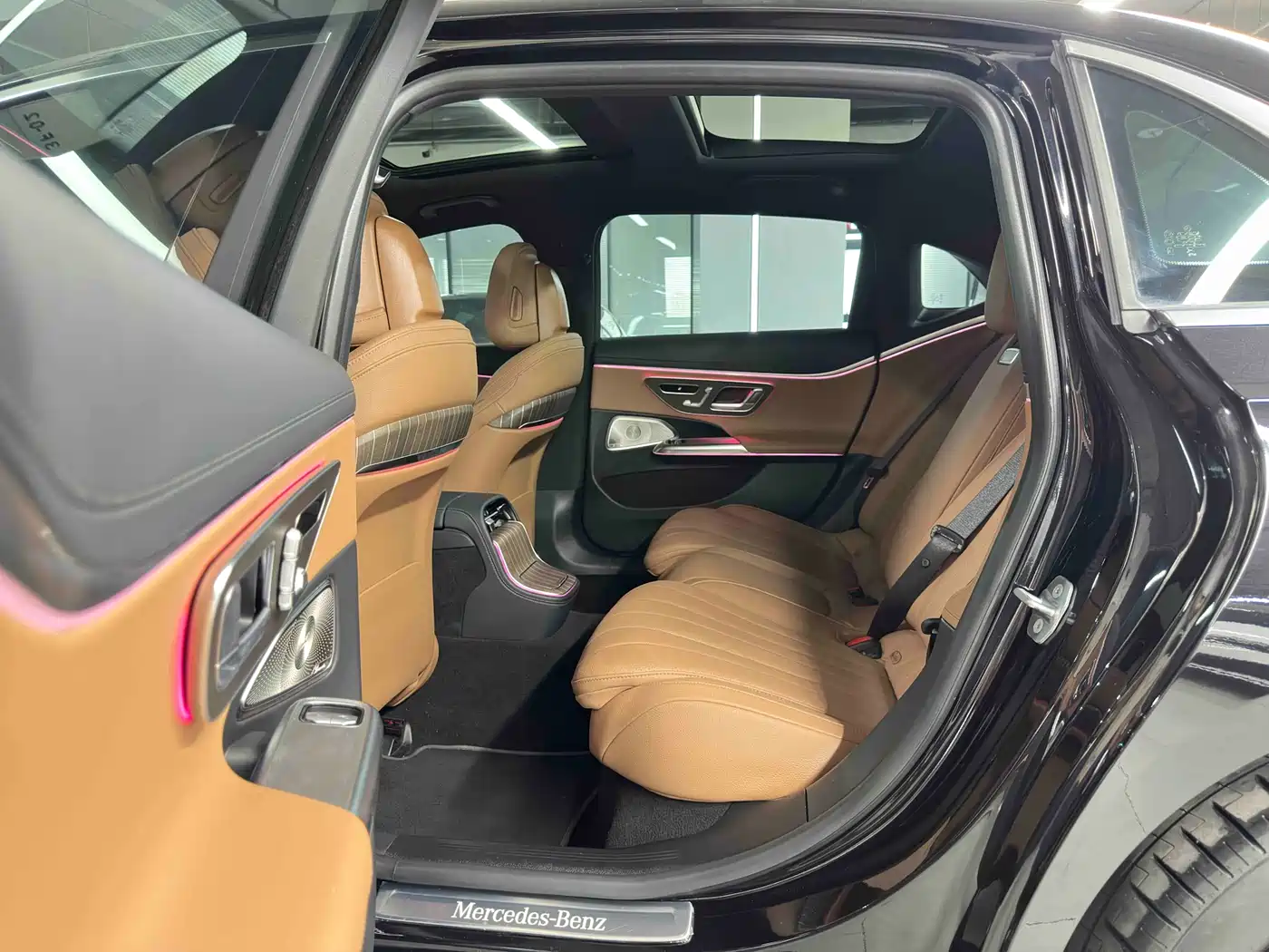 Mercedes-Benz E-Class 2025 Facelift E 300 L Luxury фото 19